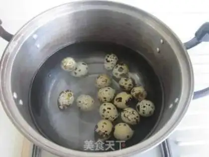 Make The quail egg and potatoes roast step 1