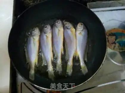 Make Fried plumfish step 2