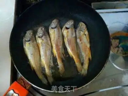 Make Fried plumfish step 3