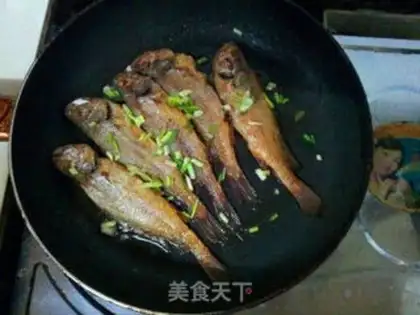 Make Fried plumfish step 5