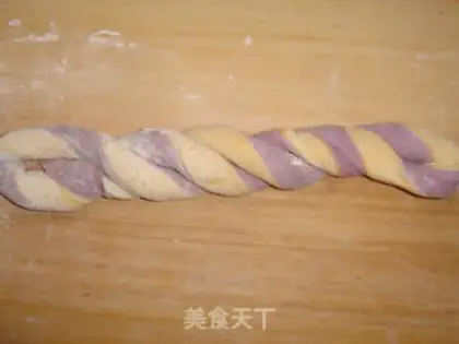 Make The rainbow vaffle step 8