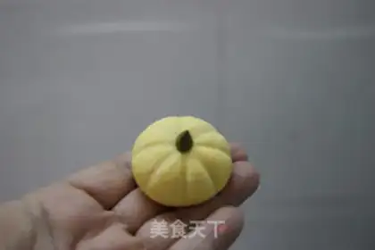 Make Pumpkin crackers step 16