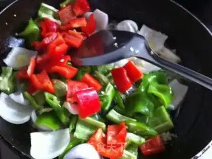 Make Indian chili chicken step 7