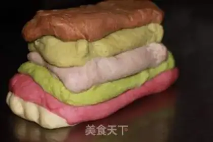Make Rainbow toast step 3