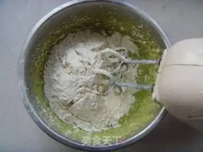 Make Scrambled with tea and beans step 4