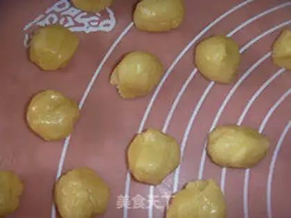 Make A wide bean saloon step 9