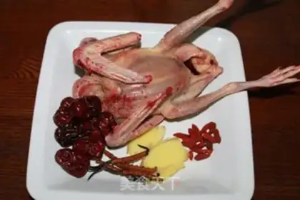 Make Wormb pigeon soup step 0