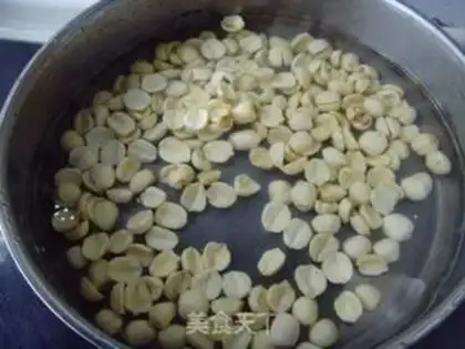 Make The egg yolk mooncake step 5