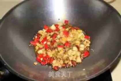 Make Spicy peppers and snails step 4