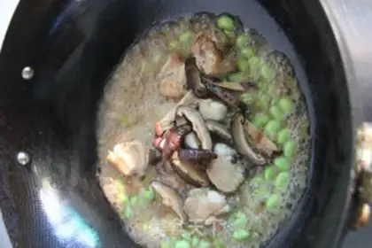 Make Soybeans fried chicken wings step 7