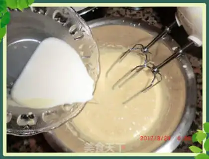 Make Meat-sun salad omelet step 6