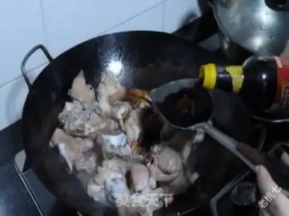 Make Soy-bean pig hoof step 6