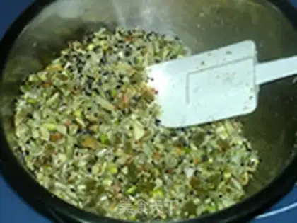 Make A raisin sapphire step 2
