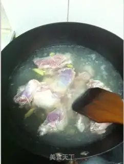 Make Lamb soup step 1