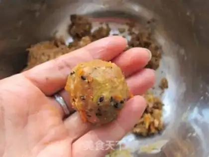 Make A meat muffin step 3