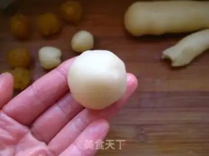 Make Mini ice mooncake step 8