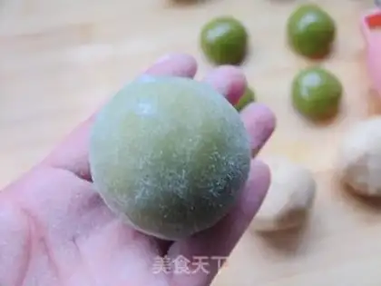 Make ♪ Taste the bean moon cake ♪ step 11