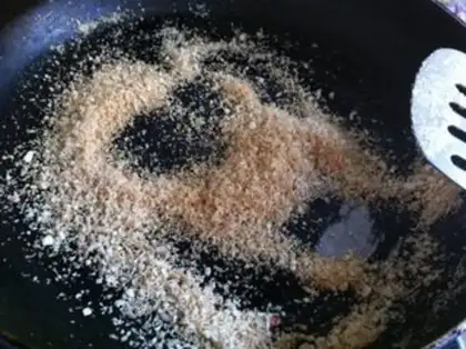 Make Indian curry chicken step 1