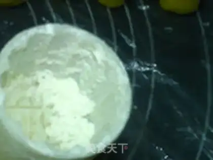 Make "Platinum omelet." step 12