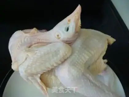 Make A chicken with onions step 0