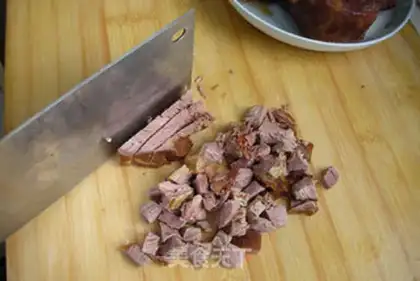 Make Beef mushroom rice congee step 1