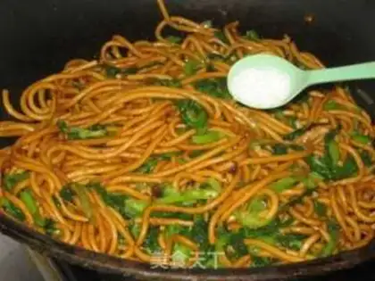 Make Chicken-crunch noodles step 12