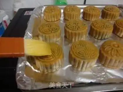 Make Chestnut mooncake step 10