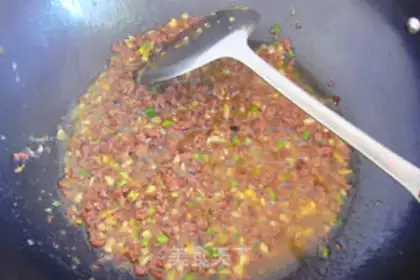 Make Spicy beef sauce step 7