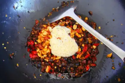Make Spicy beef sauce step 10