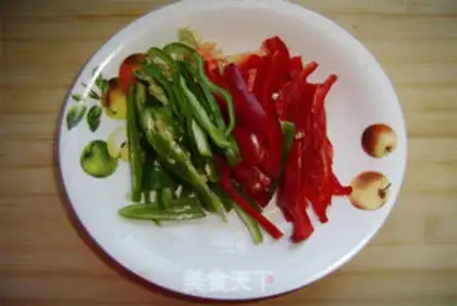 Make Spicy potatoes step 1