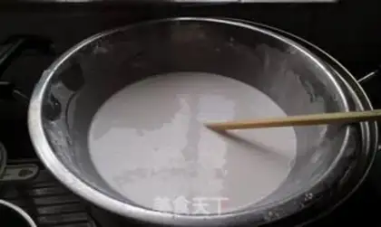 Make Spades with ice-cream mooncakes step 2
