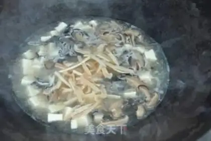 Make Spicy squid soup step 8