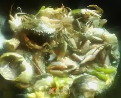 Make A garlic crab step 4