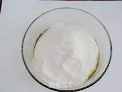 Make The egg yolk mooncake step 2