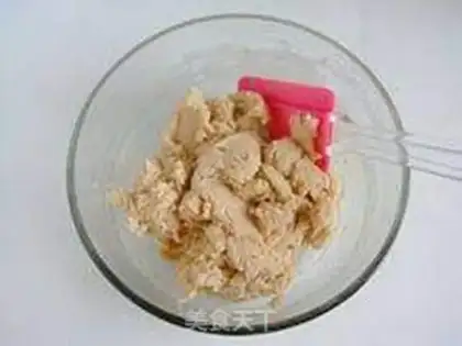 Make The egg yolk mooncake step 3