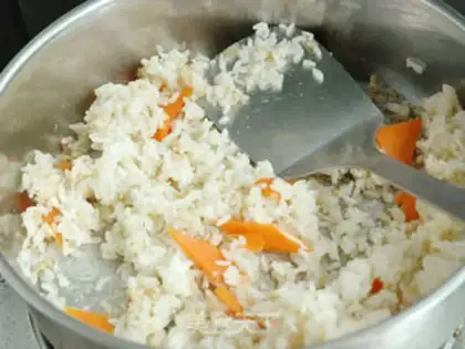 Make Chicken fried rice step 4
