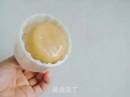 Make The egg yolk mooncake step 14