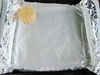 Make The egg yolk mooncake step 15
