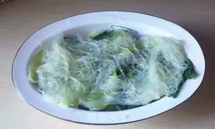 Make Snow pickle, yellow fish step 3
