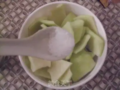 Make Tread dumplings step 2