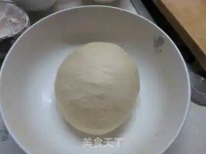 Make caterpillar bean bread step 3