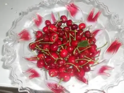 Make Sugar cherries step 0