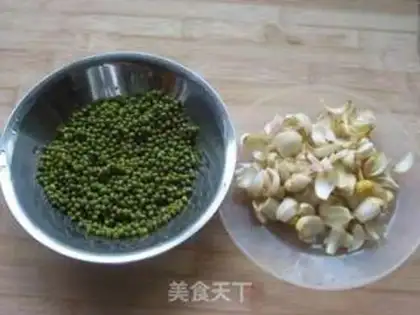 Make Lily green bean soup step 2