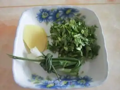 Make Puffy fish soup step 1