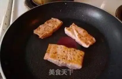 Make Fried salmon step 3