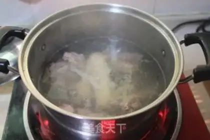 Make A little cucumber duck soup step 1