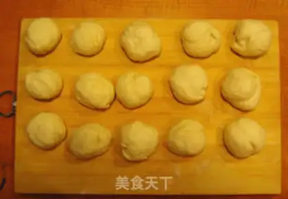 Make Flower bread step 4