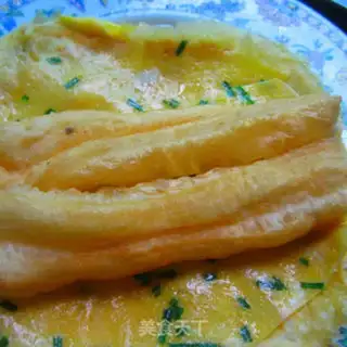 Make Oiled egg rolls step 3