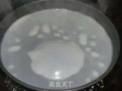 Make Guangdong shrimp sausage powder step 6