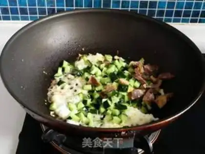 Make cucumber sausage fried rice step 4